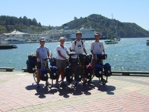 PICTON, GATEWAY TO THE SOUTH ISLAND